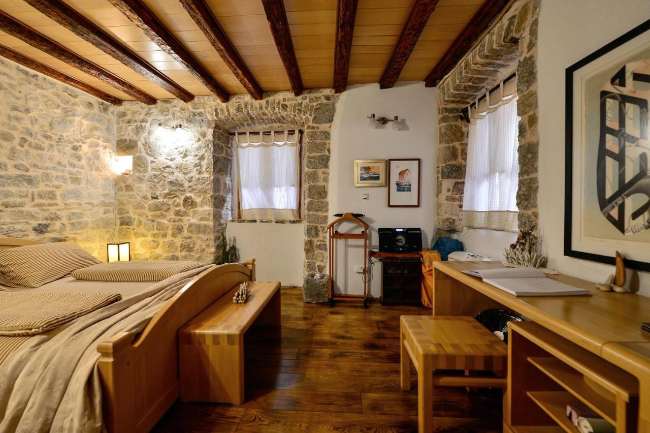 Apartments Salvezani Split Eksteriør billede