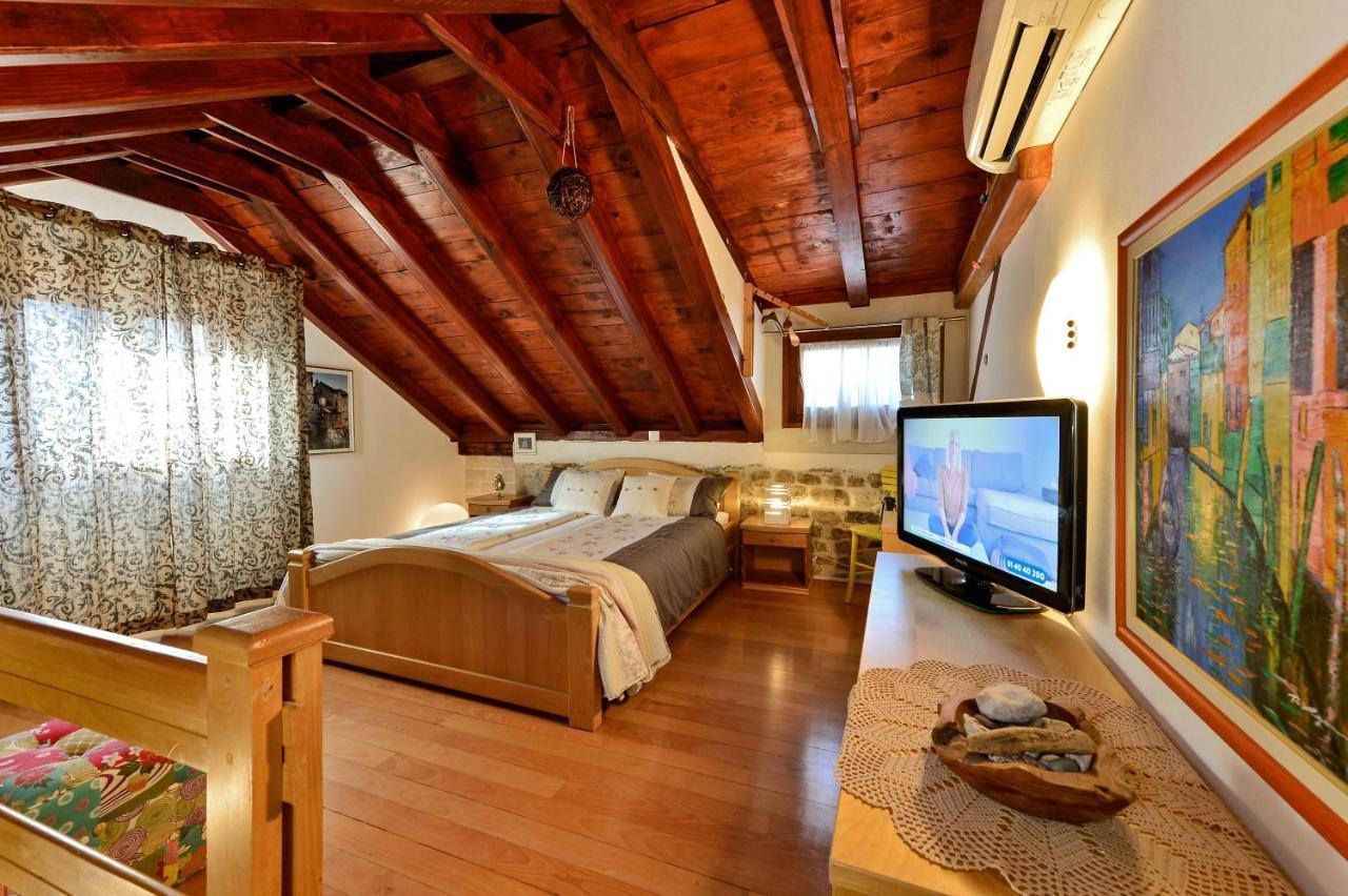 Apartments Salvezani Split Eksteriør billede