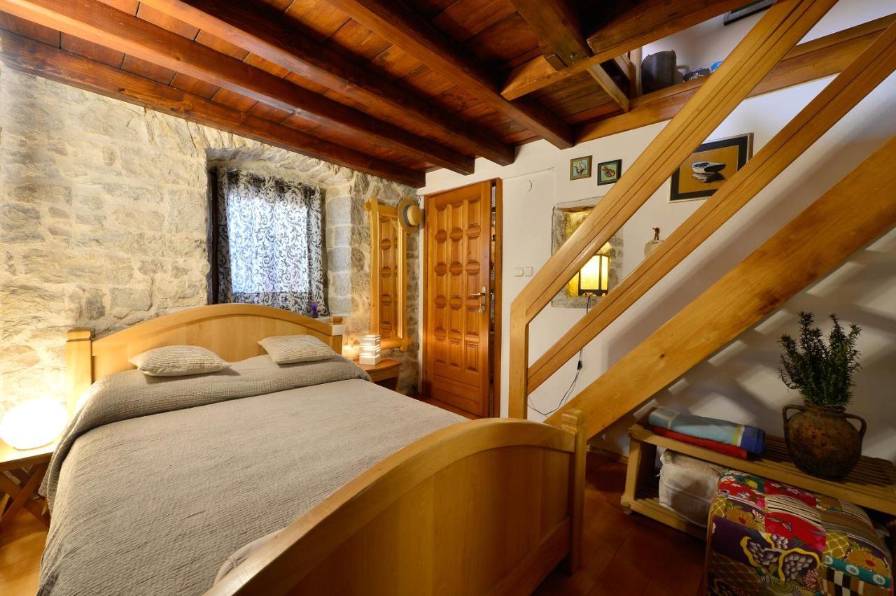 Apartments Salvezani Split Eksteriør billede